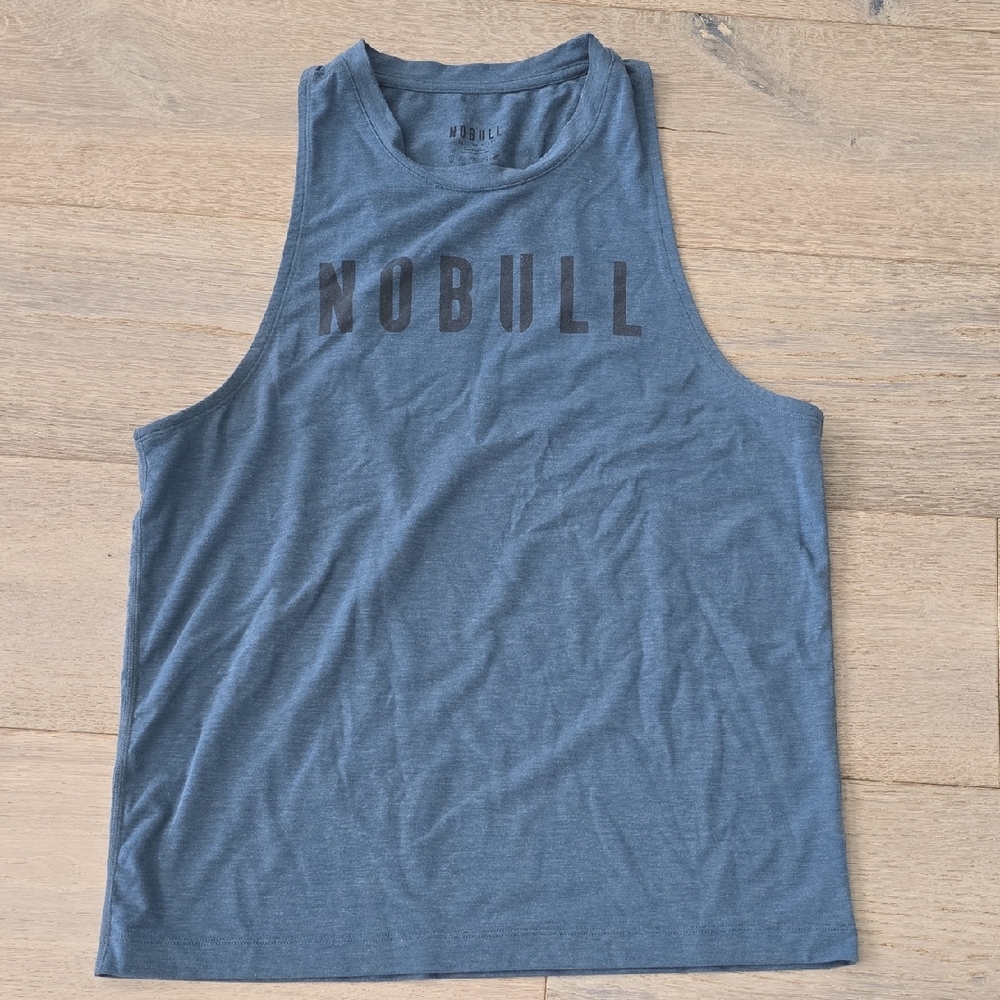 Nobull tank top Medium